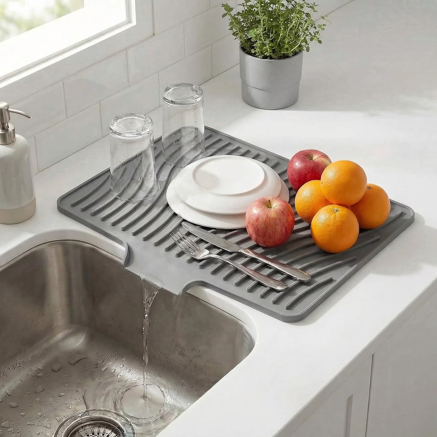 Silicone Dish Drying Mat for Kitchen Counter or Sink, Non-Slip Dish Drainer Mat with Built-in Drain, Heat Resistant Drying Pad, Grey